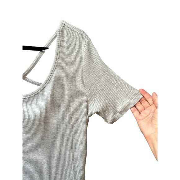 UNIQUELY Lorna Jane Women's Criss Cross Ribbed Soft Open Back Shirt Size XL Gray - Picture 4 of 10